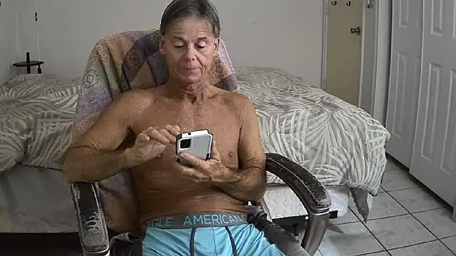 Snapshot of nakeedcowboi65 chatting on November 15, 2025, 5:38 am nakeedcowboi65 online show from November 15, 2025, 5:38 am