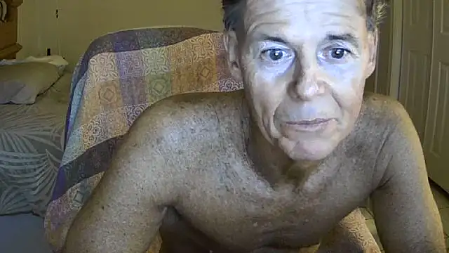 Snapshot of nakeedcowboi65 chatting on November 30, 2025, 10:25 pm nakeedcowboi65 online show from November 30, 2025, 10:25 pm