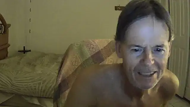 Snapshot of nakeedcowboi65 chatting on January 6, 2026, 10:41 am nakeedcowboi65 online show from January 6, 2026, 10:41 am