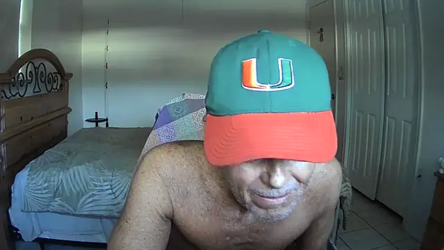 Snapshot of nakeedcowboi65 chatting on January 9, 2026, 9:49 pm nakeedcowboi65 online show from January 9, 2026, 9:49 pm