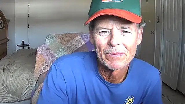 Snapshot of nakeedcowboi65 chatting on January 11, 2026, 7:41 pm nakeedcowboi65 online show from January 11, 2026, 7:41 pm