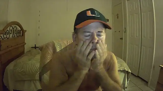 Snapshot of nakeedcowboi65 chatting on January 14, 2026, 7:58 am nakeedcowboi65 online show from January 14, 2026, 7:58 am