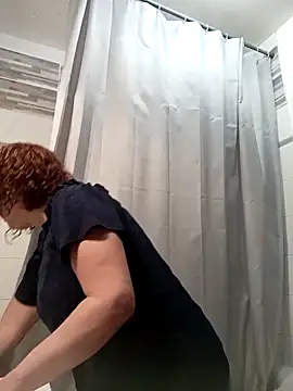 jennylovence online show from October 3, 2025, 6:32 am