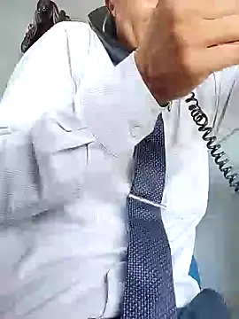 Business dickkk online show from December 11, 2024, 4:53 pm