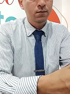 Business dickkk online show from October 25, 2025, 1:51 pm