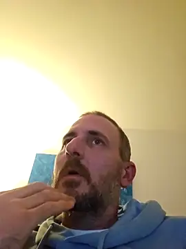 verylargecock online show from November 19, 2025, 8:09 pm