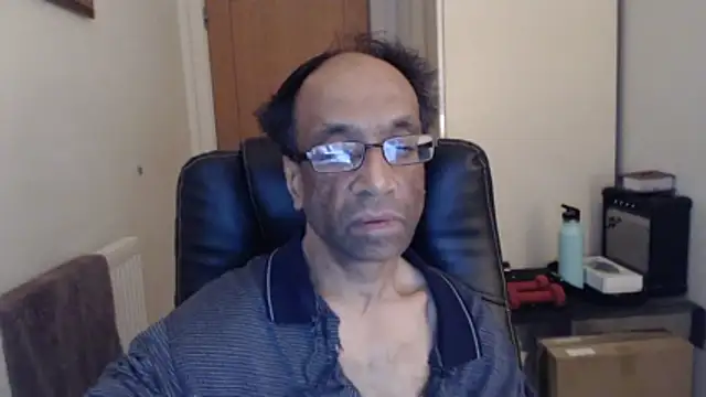 rauncher1 online show from March 17, 2026, 12:04 am