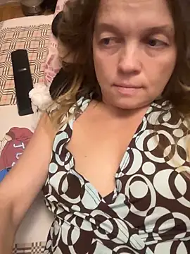 Snapshot of Susanel chatting on September 21, 2025, 8:54 pm Susanel online show from September 21, 2025, 8:54 pm