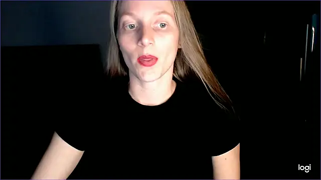 Snapshot of Shantidol chatting on October 20, 2025, 7:47 pm Shantidol online show from October 20, 2025, 7:47 pm