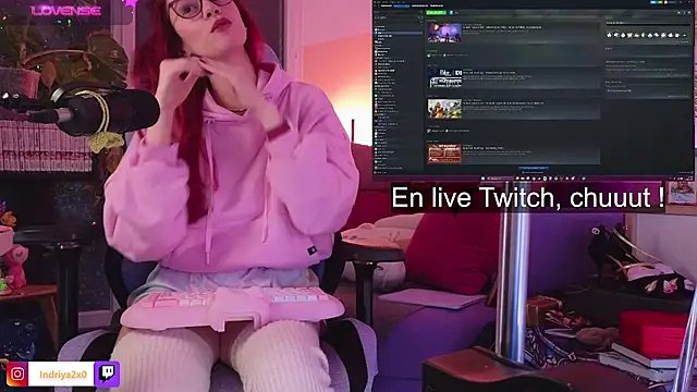 Snapshot of Indriya2x0 chatting on February 17, 2026, 9:10 pm Indriya2x0 online show from February 17, 2026, 9:10 pm