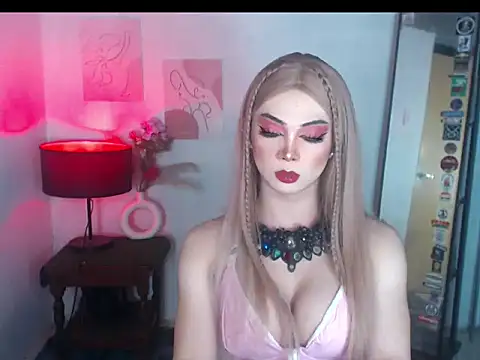 Snapshot of MagneticBeauty chatting on October 25, 2025, 3:29 pm MagneticBeauty online show from October 25, 2025, 3:29 pm