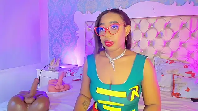 CaseyMoon online show from March 13, 2026, 12:34 pm