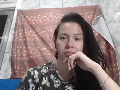 Snapshot of Venusluxodomme chatting on September 21, 2025, 10:22 pm Venusluxodomme online show from September 21, 2025, 10:22 pm
