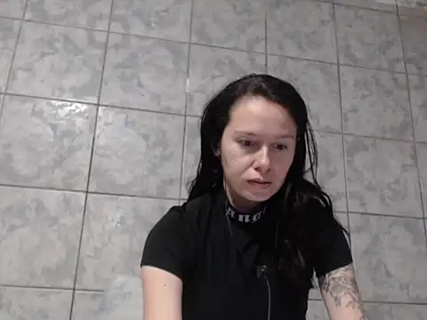 Snapshot of Venusluxodomme chatting on October 26, 2025, 1:28 pm Venusluxodomme online show from October 26, 2025, 1:28 pm