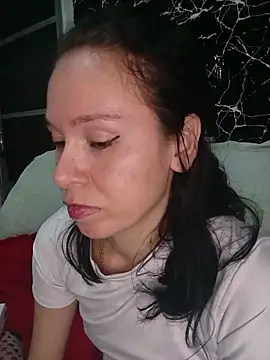 Venusluxodomme online show from May 29, 2026, 2:31 am