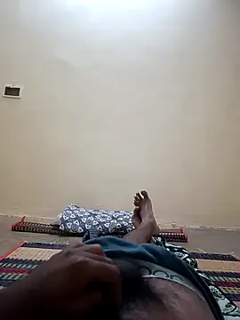 Snapshot of raj6fe chatting on February 3, 2025, 11:36 pm raj6fe online show from February 3, 2025, 11:36 pm