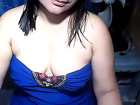 lovely4all101 online show from February 2, 2025, 11:00 pm