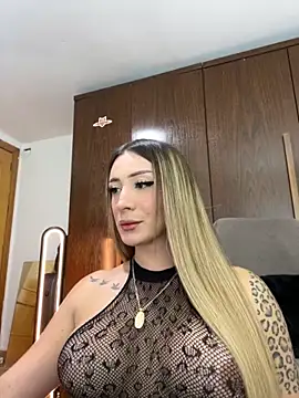 Snapshot of bunny_bicht chatting on November 26, 2025, 3:24 pm bunny bicht online show from November 26, 2025, 3:24 pm