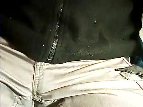 kalinixta online show from October 12, 2025, 7:35 pm