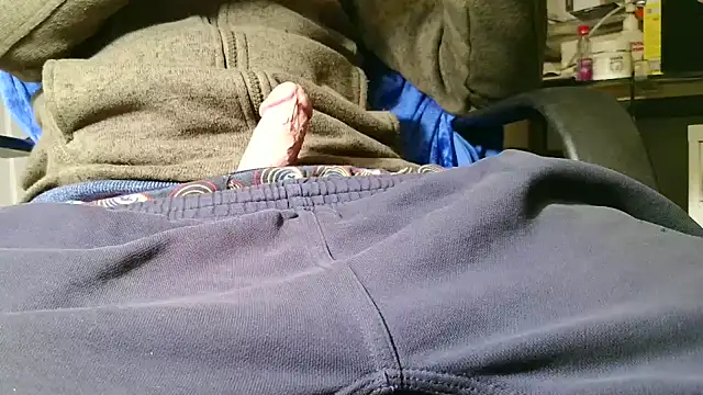 Snapshot of kalinixta chatting on February 21, 2026, 8:21 pm kalinixta online show from February 21, 2026, 8:21 pm