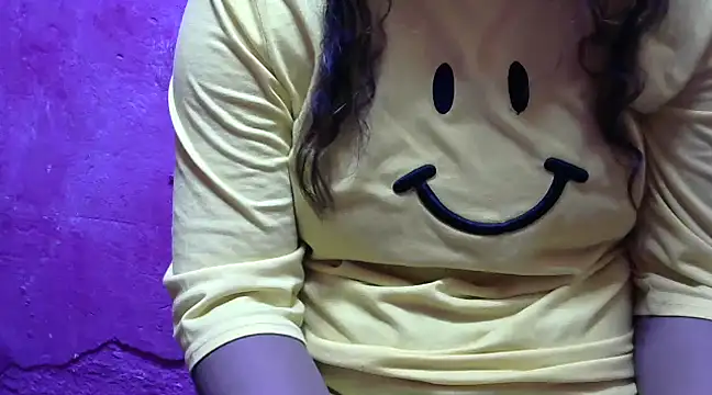 Snapshot of BicolorKissLove chatting on February 28, 2025, 1:58 pm BicolorKissLove online show from February 28, 2025, 1:58 pm