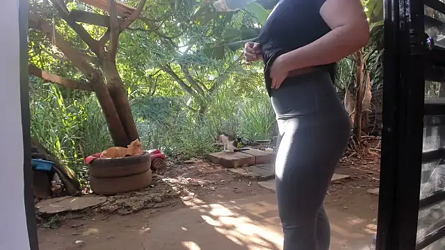 Snapshot of venusandzeus@xh chatting on September 23, 2025, 12:52 pm venusandzeusxh online show from September 23, 2025, 12:52 pm