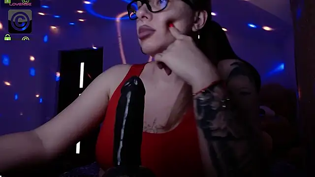 Snapshot of SonyaDevon chatting on January 29, 2025, 11:09 am SonyaDevon online show from January 29, 2025, 11:09 am