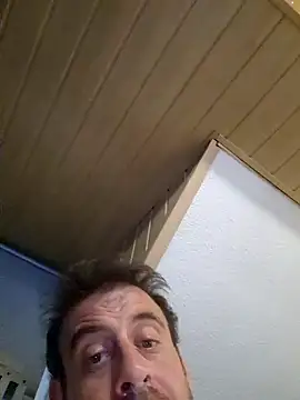 AquaMenn online show from July 22, 2026, 2:47 am