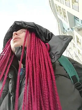 Frost foxy online show from February 18, 2026, 3:24 am