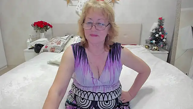 Snapshot of laylaroma chatting on January 8, 2025, 2:14 pm laylaroma online show from January 8, 2025, 2:14 pm