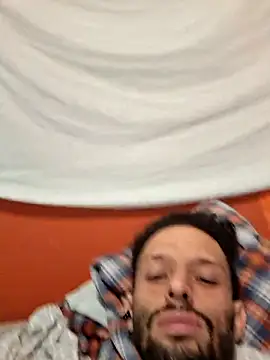 Toycockhot online show from November 23, 2025, 5:24 pm