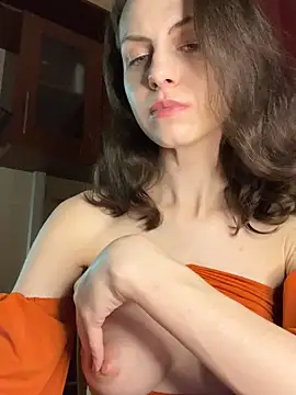 Snapshot of MissAnuta chatting on November 1, 2025, 2:46 am MissAnuta online show from November 1, 2025, 2:46 am