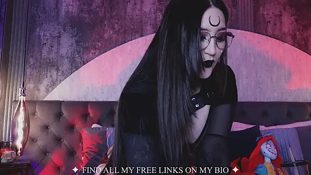 Charlotte Germanotta  online show from April 6, 2026, 5:25 pm