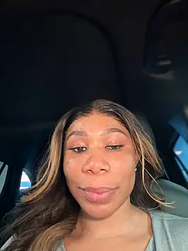 Snapshot of Belle___ chatting on January 18, 2025, 7:15 pm Belle online show from January 18, 2025, 7:15 pm