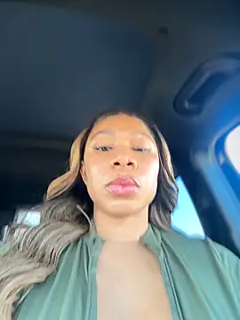 Snapshot of Belle___ chatting on January 24, 2025, 3:45 pm Belle online show from January 24, 2025, 3:45 pm