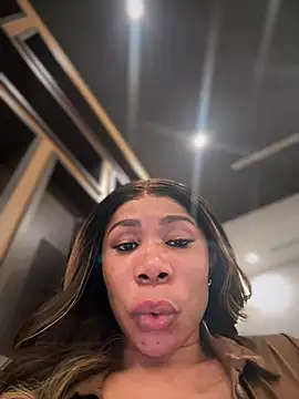 Snapshot of Belle___ chatting on February 2, 2025, 1:02 am Belle online show from February 2, 2025, 1:02 am