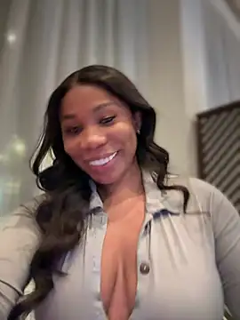 Snapshot of Belle___ chatting on February 23, 2025, 2:51 am Belle online show from February 23, 2025, 2:51 am