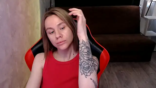 Snapshot of Mila_Jon chatting on November 28, 2025, 7:33 am Mila Jon online show from November 28, 2025, 7:33 am