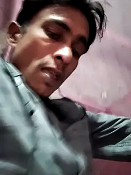 Snapshot of hq9870a chatting on February 8, 2026, 4:32 pm hq9870a online show from February 8, 2026, 4:32 pm