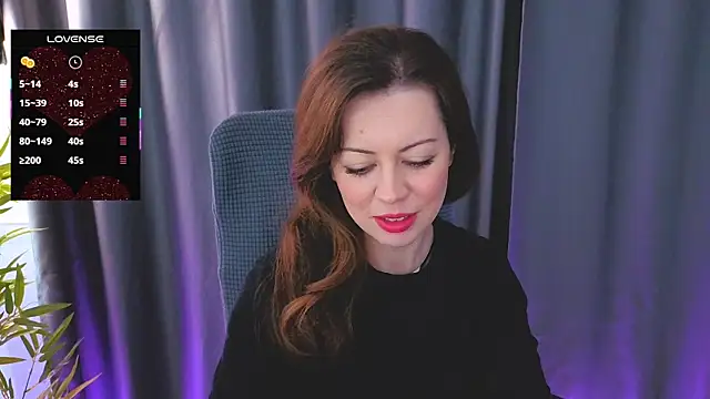 Snapshot of GirlfriendNina chatting on February 13, 2026, 10:11 am GirlfriendNina online show from February 13, 2026, 10:11 am