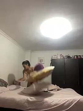 AlondraDiossa03 online show from January 25, 2025, 8:42 pm