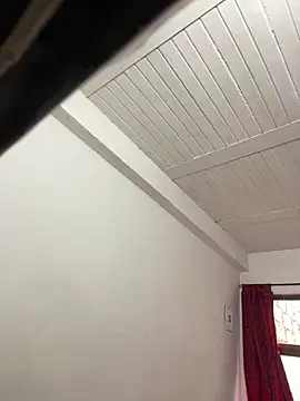 AlondraDiossa03 online show from April 5, 2026, 3:53 pm