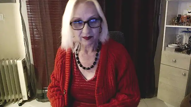 Snapshot of Ala-N-Dala chatting on February 7, 2025, 10:52 pm Ala-N-Dala online show from February 7, 2025, 10:52 pm