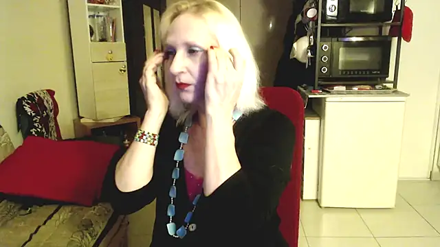 Snapshot of Ala-N-Dala chatting on March 14, 2025, 9:32 pm Ala-N-Dala online show from March 14, 2025, 9:32 pm