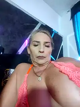Snapshot of Lossexycacha chatting on January 12, 2025, 8:57 pm Lossexycacha online show from January 12, 2025, 8:57 pm