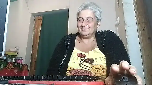 ExquisiteMature online show from September 21, 2025, 8:43 pm