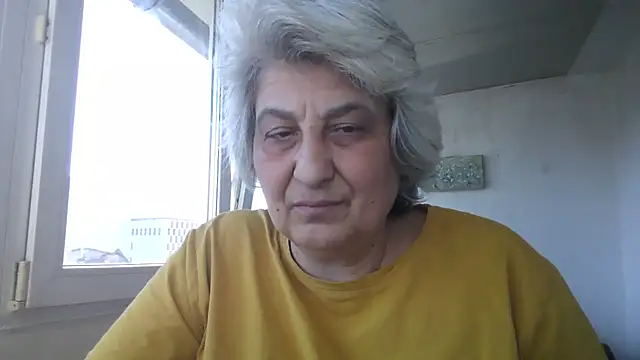 Snapshot of ExquisiteMature chatting on April 6, 2026, 10:16 am ExquisiteMature online show from April 6, 2026, 10:16 am