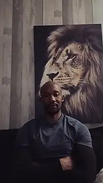 Mamadyyy online show from November 6, 2025, 10:32 pm