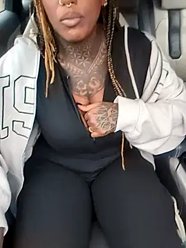 DarkDea online show from October 30, 2025, 2:51 pm