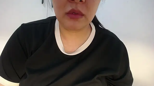 Snapshot of Squirt_tsunami_268 chatting on February 21, 2025, 1:11 pm Squirt tsunami 268 online show from February 21, 2025, 1:11 pm